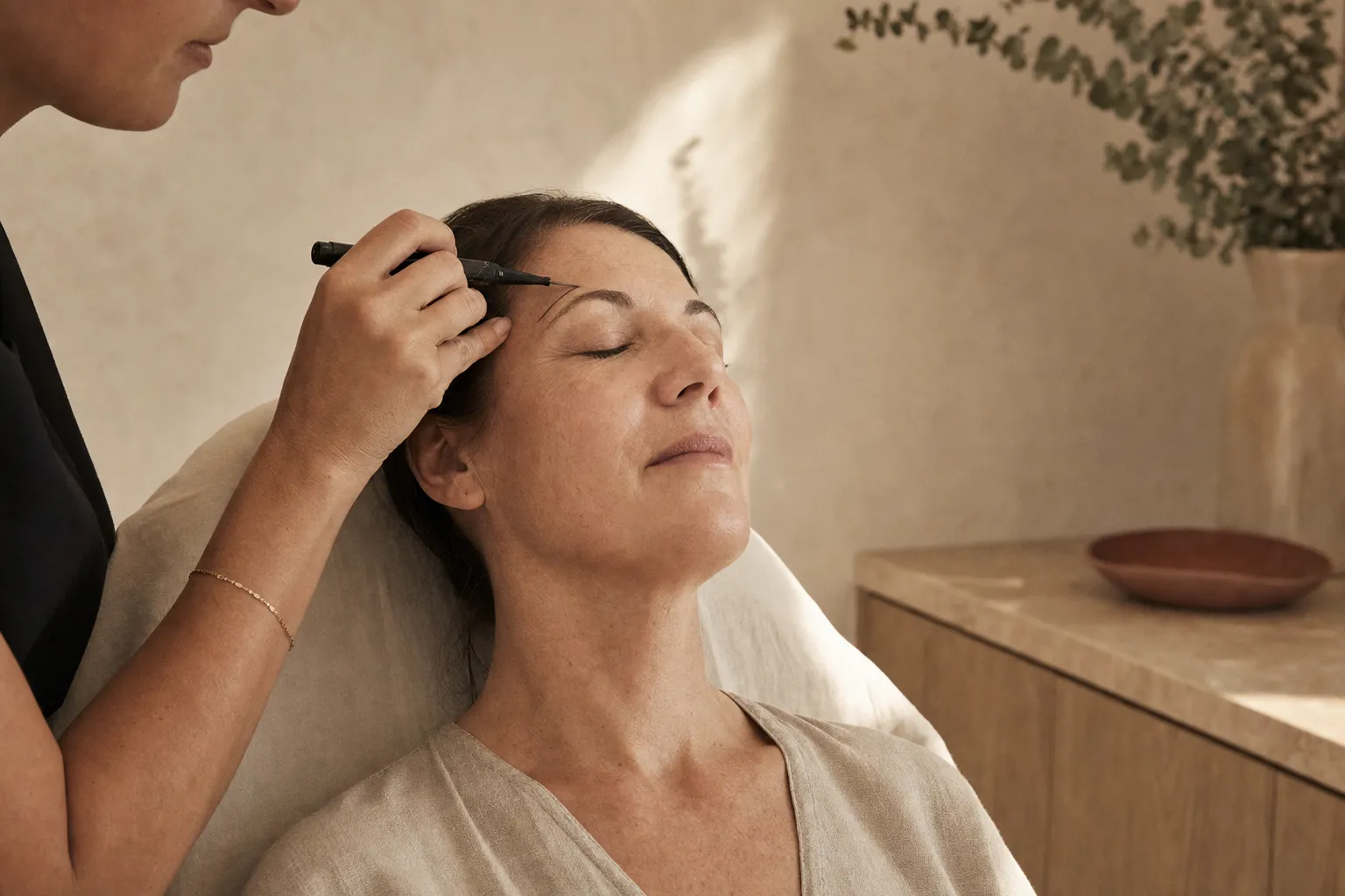 Eyebrow hair transplant in Calabasas